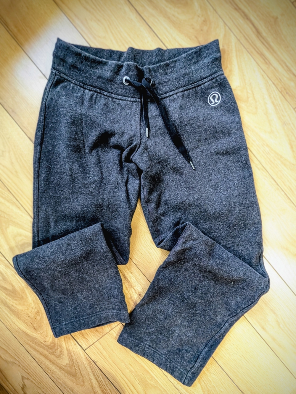 Lululemon Vintage Charcoal Heather Sweatpants Size 10 / Jogging gris chiné T10